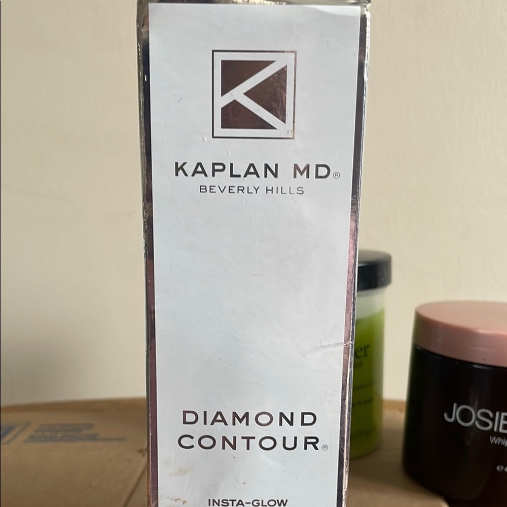Kaplan MD Diamond Contour Insta-Glow